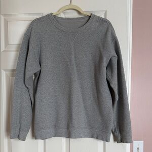 Gray women’s Lululemon crew neck